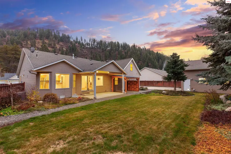 5519 N Wade Street, Coeur Dalene, ID 83815 - Image #2