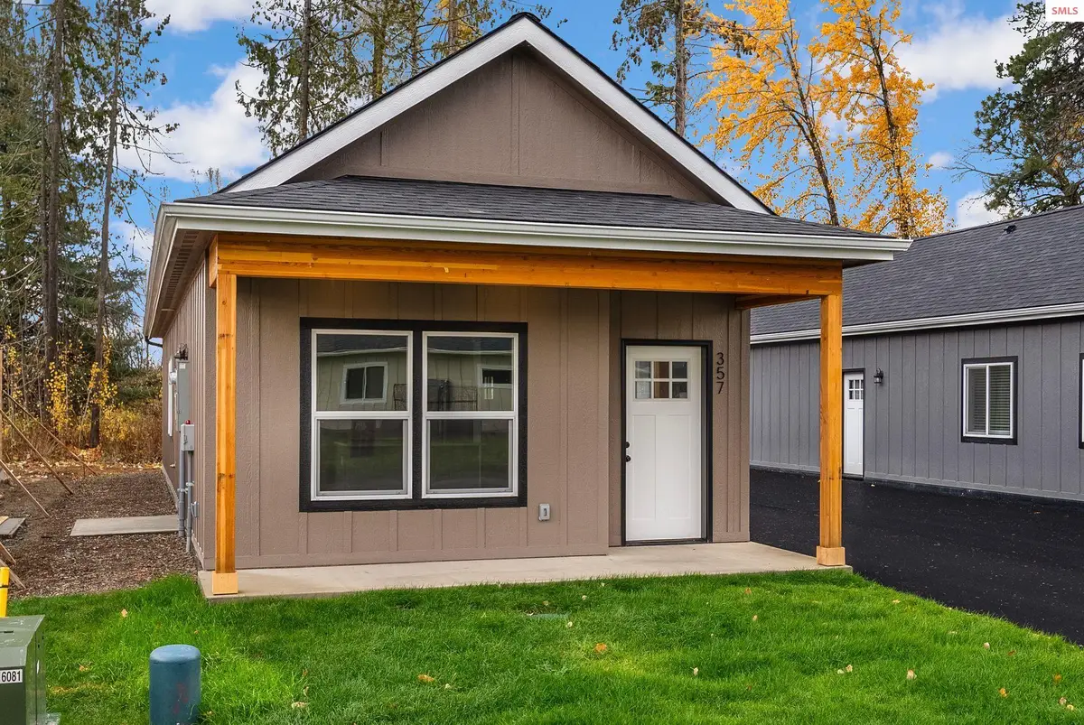 369 Jasper Loop, Ponderay, ID 83852 - Image #1