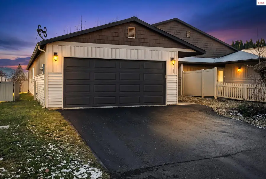 200 Brittany Loop, Kootenai, ID 83840 - Image #2