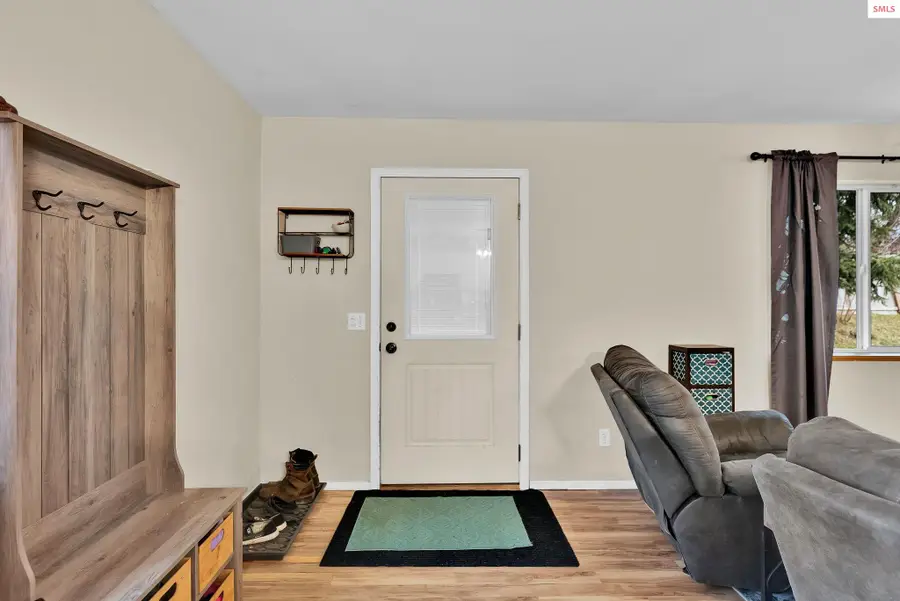 6670 Chippewa Drive, Bonners Ferry, ID 83805 - Image #3