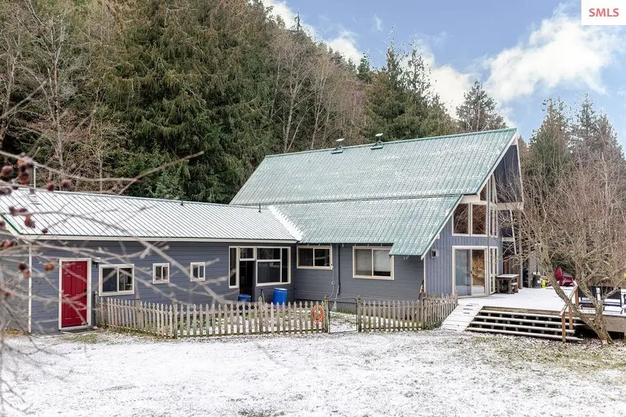 900 Trestle Creek Rd, Hope, ID 83836 - Image #3