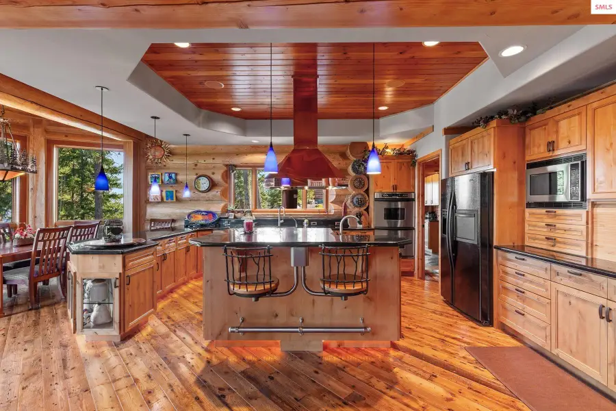 18869 S Trekker Woods Rd, Coeur Dalene, ID 83814 - #3