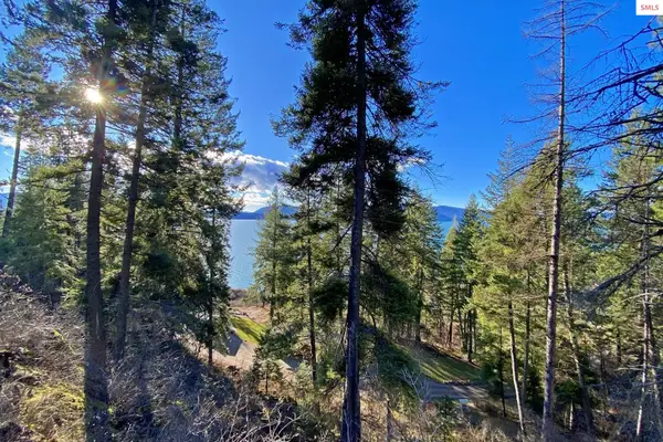 150 Castle Crest, Hope, ID 83836