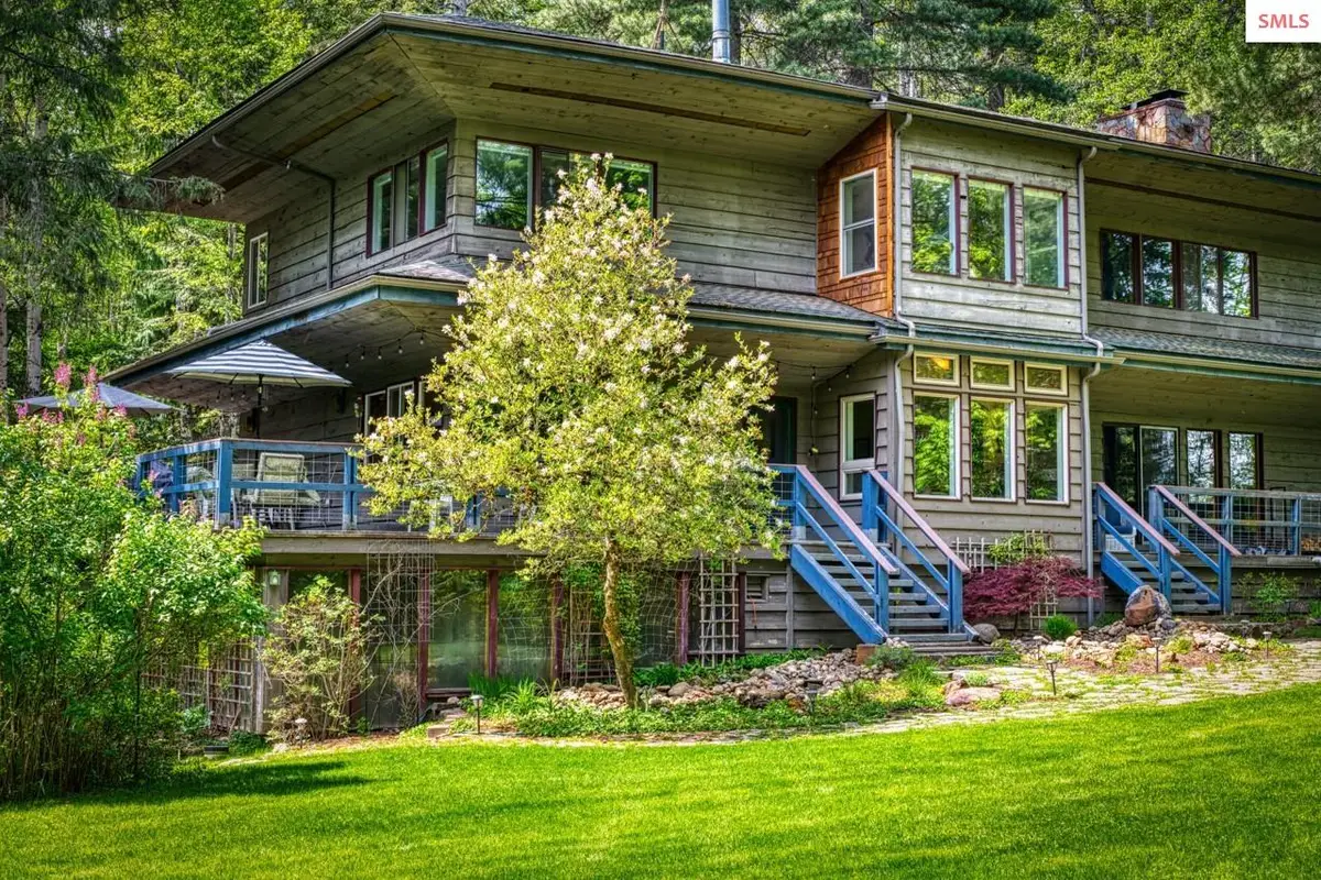 2298 Selkirk Rd, Sandpoint, ID 83864 - Image #1