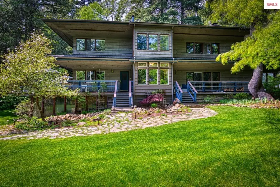 2298 Selkirk Rd, Sandpoint, ID 83864 - Image #2