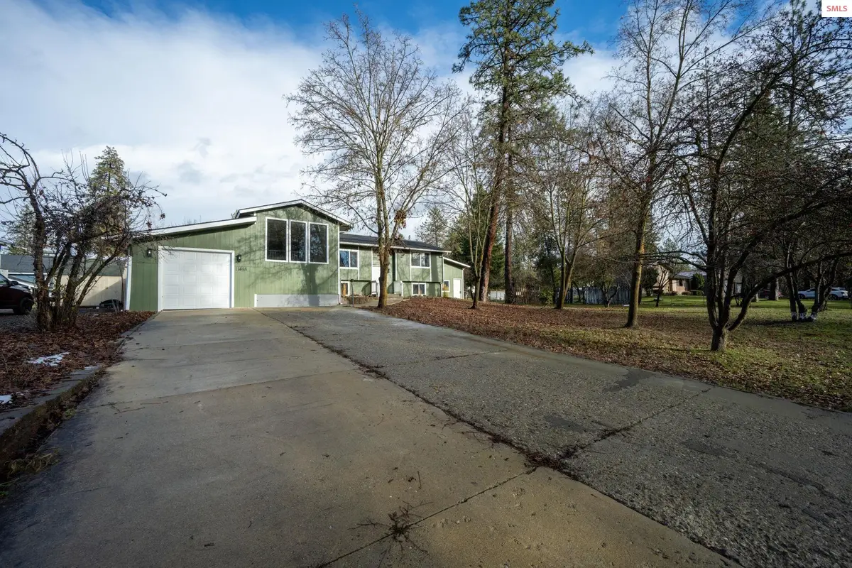 11448 W Meadowview Ln, Suncrest, WA 99026 - Image #1