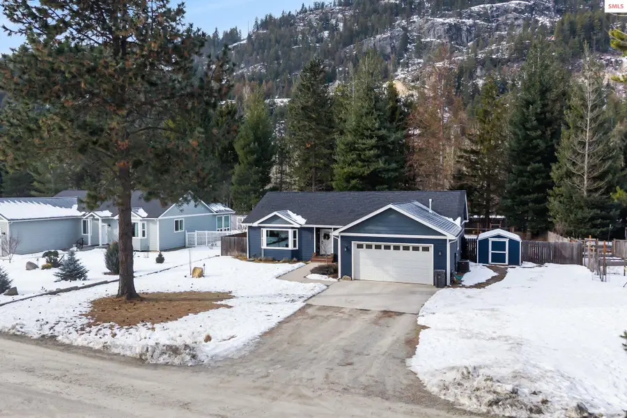 102 Park Ln, Sandpoint, ID 83864 - Image #2