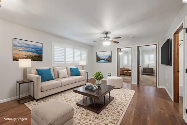 1313 N Division Ave A, Sandpoint, ID 83864