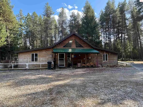 52 Womack Rd, Oldtown, ID 83822