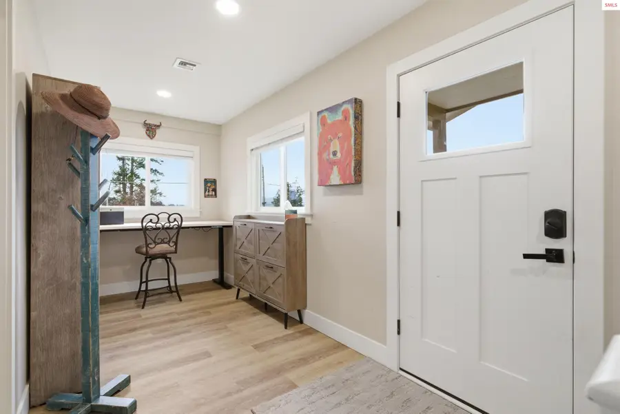 312 Ellisport St, East Hope, ID 83836 - #2