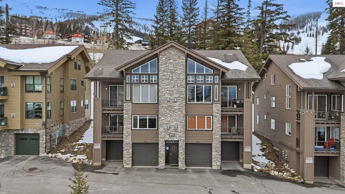 22 Chapel Ct, Unit 201, Sandpoint, ID 83864 - #1