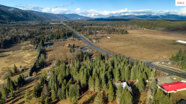 64 W Bronx, Ponderay, ID 83864