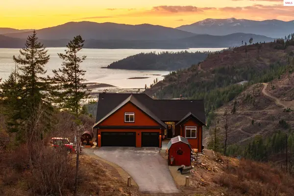 374 Carbine Dr, Clark Fork, ID 83811