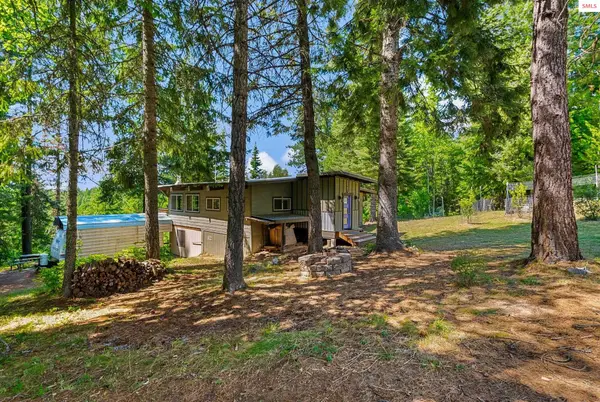 2494 Gold Creek Rdg Rd, Sandpoint, ID 83864