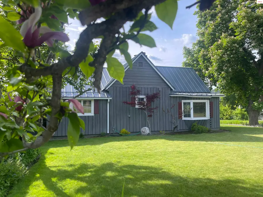 7042 Oak St., Bonners Ferry, ID 83805 - #2