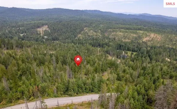 220 Hawkwind Trail, Cocolalla, ID 83813