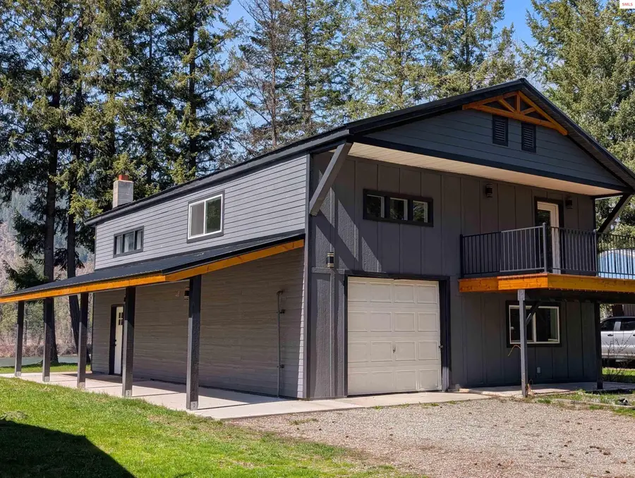 206 Waterfront Rd., Troy, MT 59935 - #2