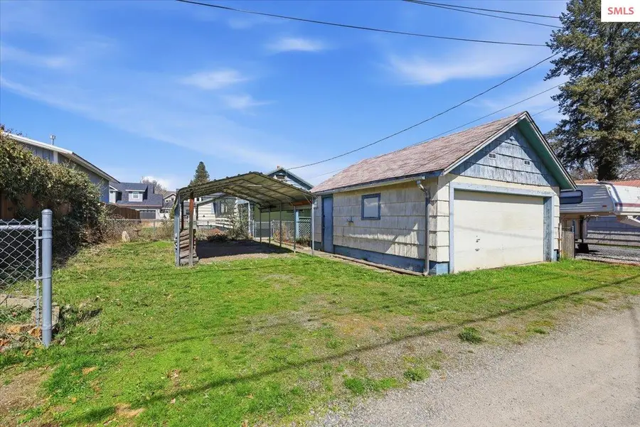 1104 E Indiana Ave, Coeur Dalene, ID 83814 - #2