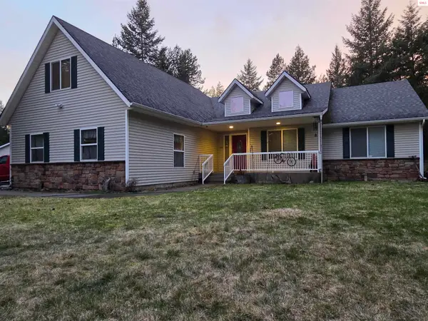 31647 N Wester Ranch Rd, Athol, ID 83801