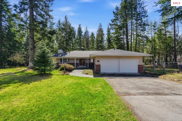 2404 E St James Ave, Hayden, ID 83835