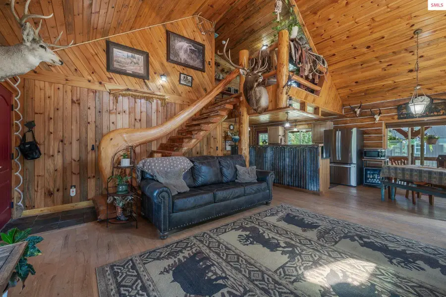 124 Brown Creek Road, Naples, ID 83847 - #3
