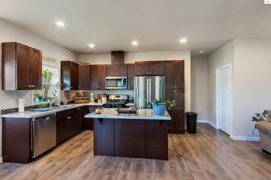 318 Creekview Ct, Sandpoint, ID 83864 - #3