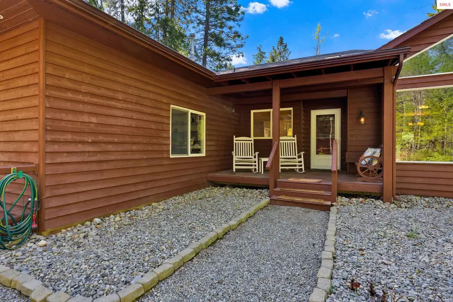 160 Syringa, Bonners Ferry, ID 83805 - #3