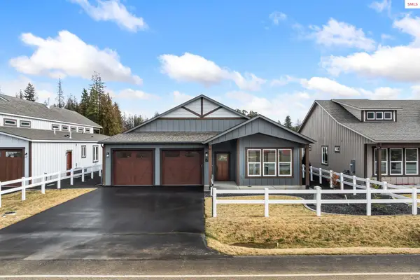 140 Backtrack Rd, Sandpoint, ID 83864