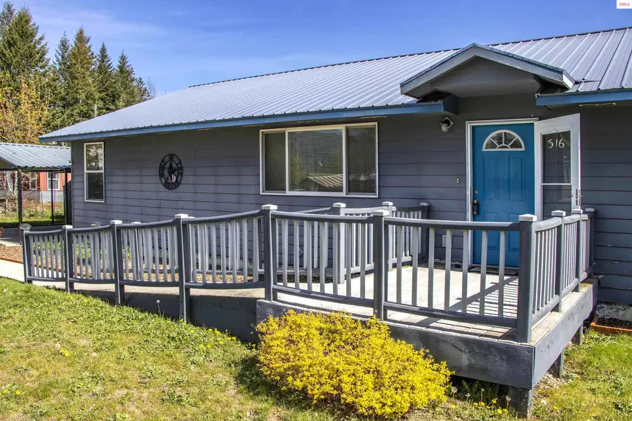 316 W 6th Ave, Clark Fork, ID 83811 - #2