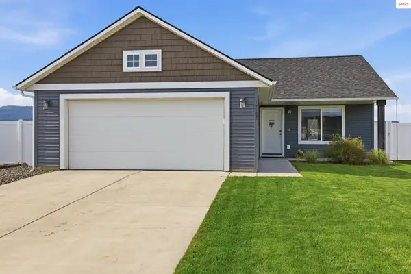 12183 N Gipper Loop, Rathdrum, ID 83858