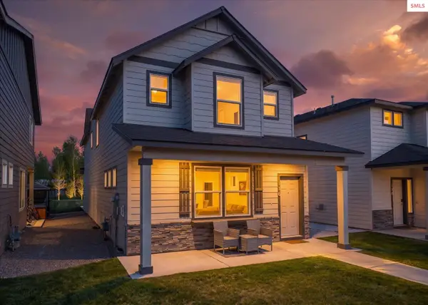 116 Dustarr Ln, Ponderay, ID 83852