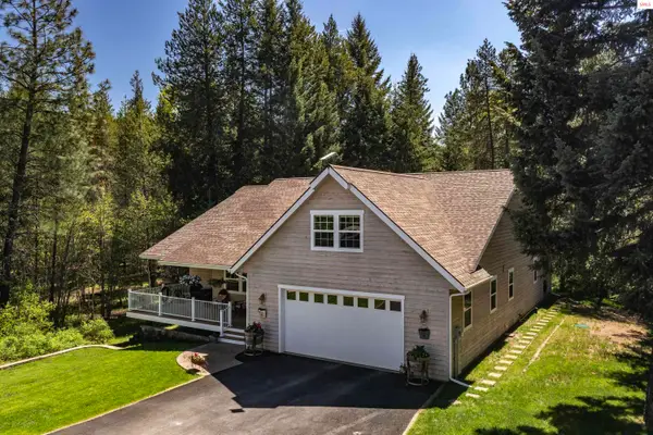 139 Mount Smith Estates, Cocolalla, ID 83813