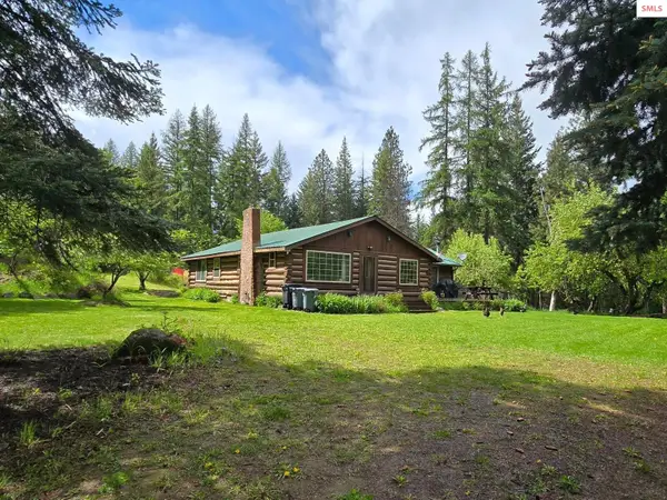327 Winter Road, Moyie Springs, ID 83845