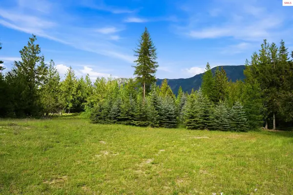 10435 Highway 1, Bonners Ferry, ID 83805