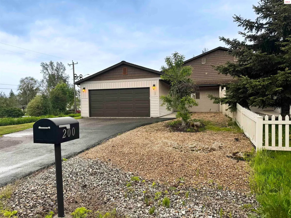 200 Brittany Loop, Kootenai, ID 83840 - #1