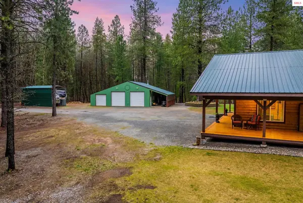 415 Hummingbird Dr, Sandpoint, ID 83864