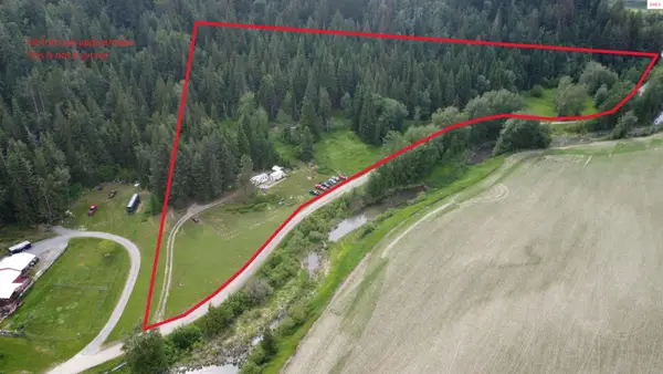 2868 Pine Island Road, Bonners Ferry, ID 83805