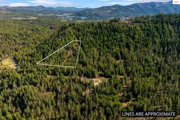 Lot 4 Cedar Acres, Priest River, ID 83856