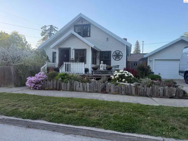 321 S 1st Avenue, Sandpoint, ID 83864