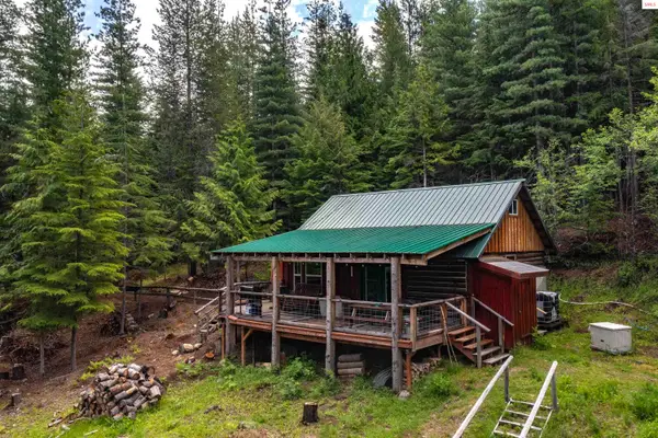 40 Laid Back Drive, Sandpoint, ID 83864