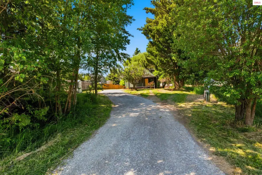 407 W Third Ave, Kootenai, ID 83840 - #3