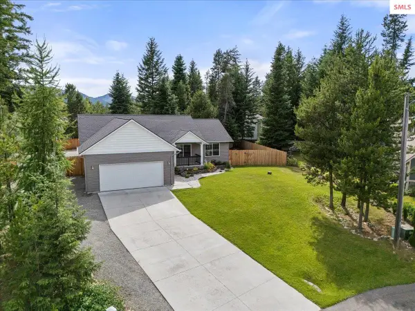 5467 W Corkys Court, Spirit Lake, ID 83869