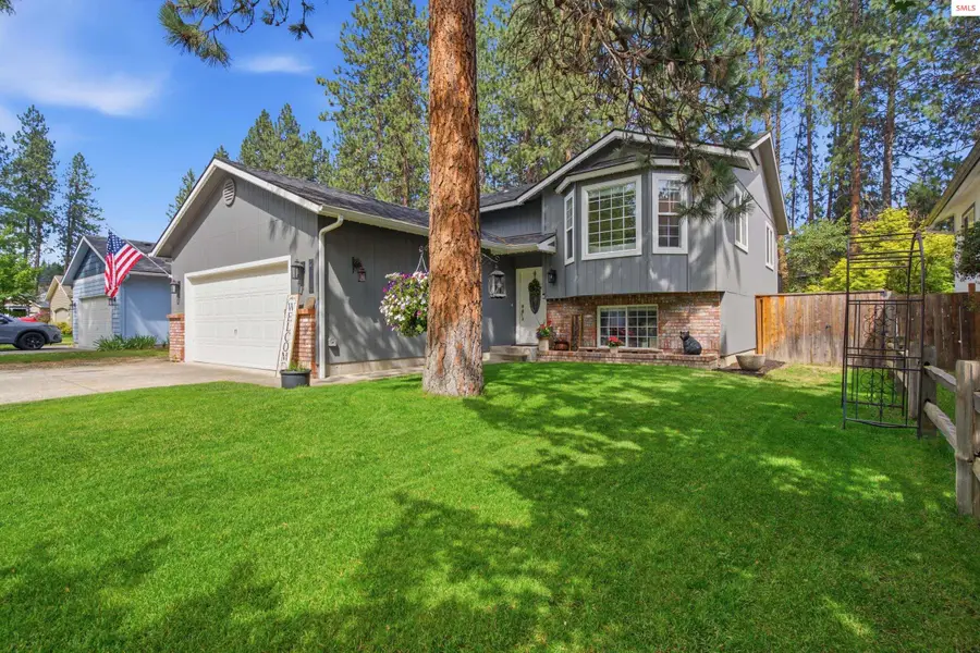201 S Aerie Ct, Post Falls, ID 83854 - #3