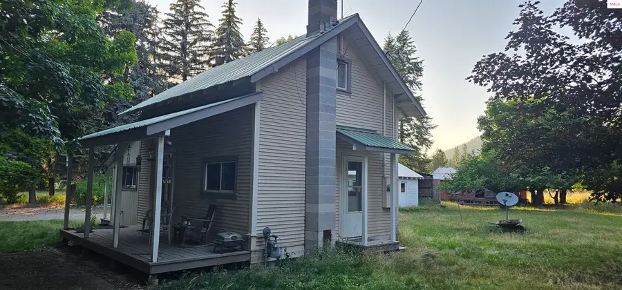 2353 Roosevelt Rd, Moyie Springs, ID 83845 - #3