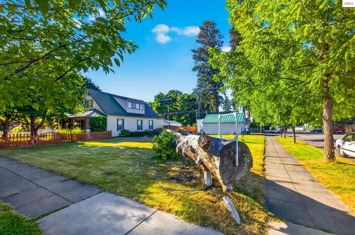 203 N 12th St, Coeur D Alene, ID 83814 - #1