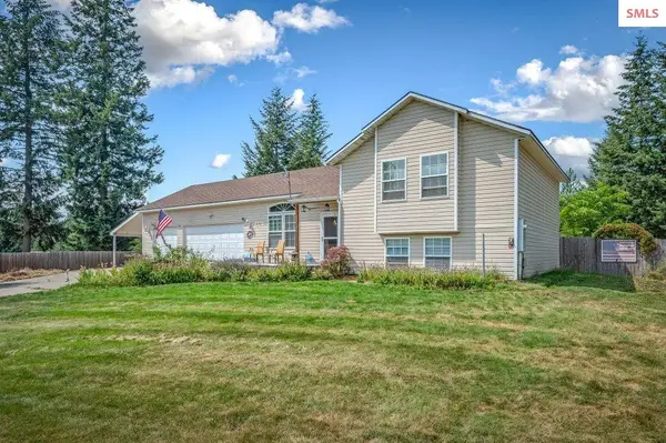 31741 N Barbara Ave, Spirit Lake, ID 83869