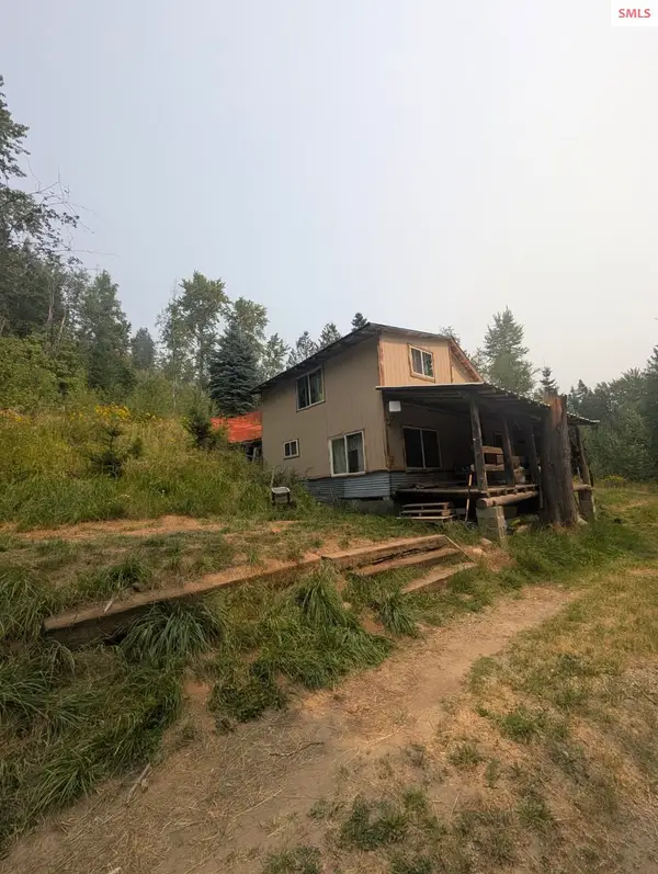 1516 Round Mtn Road, Naples, ID 83847