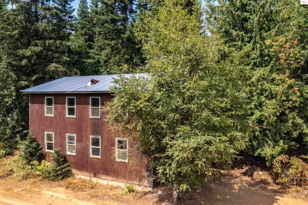 2251 Hulett Hills, Sandpoint, ID 83864