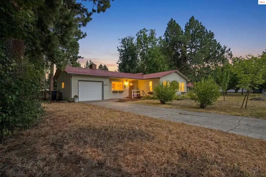 521 S Olive St, Sandpoint, ID 83864 - #2