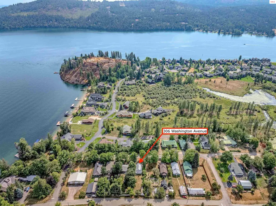 306 Washington Street, Dover, ID 83825 - #2